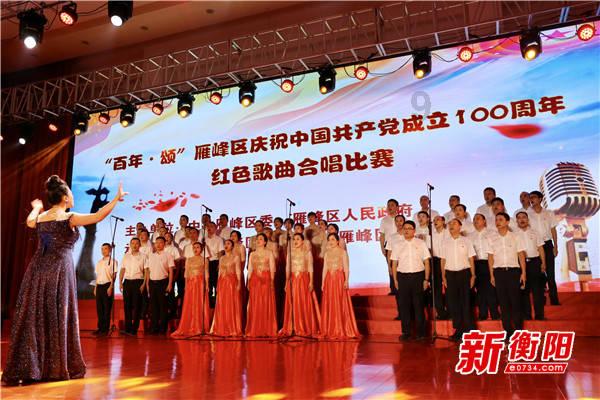 《沙丘2》发布新海报 回归沙漠迎战劲敌